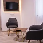 8room Hotel Catania