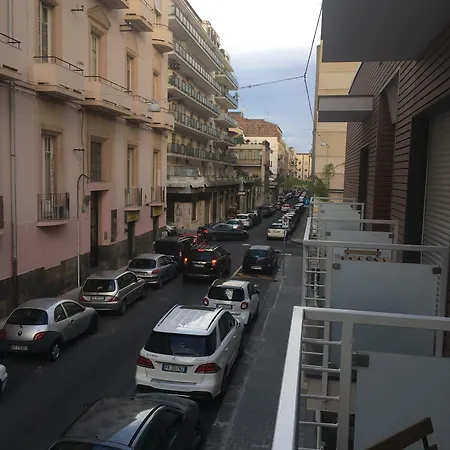 Hotel 8room Catania