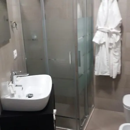 Hotel 8room Catania