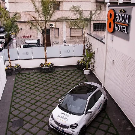8room Hotel Catânia