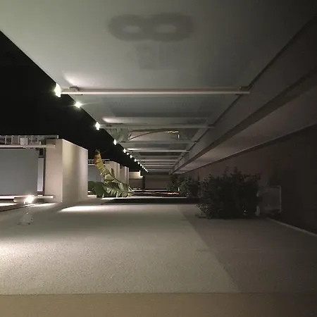 Hotel 8room