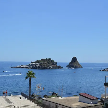 8room 4* Catania