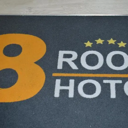 8room Catania